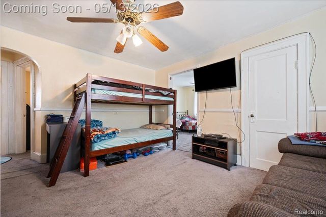5039 Fredro Street, Hamtramck, MI 48212