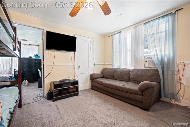 5039 Fredro Street, Hamtramck, MI 48212