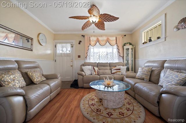 5039 Fredro Street, Hamtramck, MI 48212