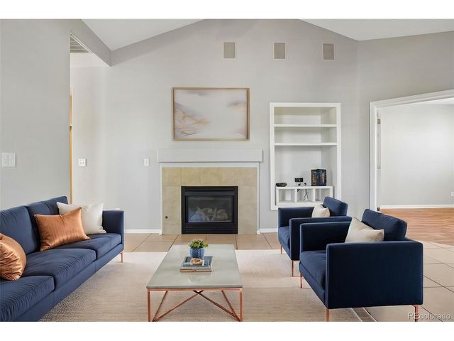 21749 E Jarvis Pl, Aurora, CO 80018