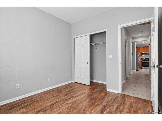 21749 E Jarvis Pl, Aurora, CO 80018