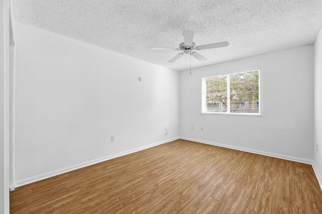 284 Village Boulevard 9209, Tequesta, FL 33469