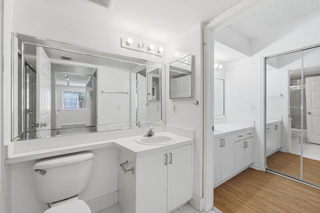 284 Village Boulevard 9209, Tequesta, FL 33469