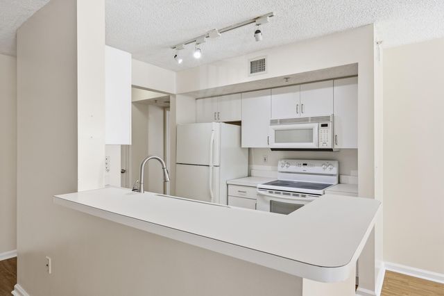 284 Village Boulevard 9209, Tequesta, FL 33469