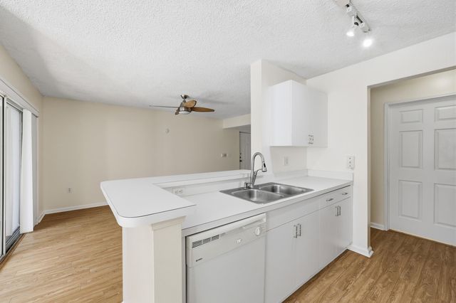 284 Village Boulevard 9209, Tequesta, FL 33469