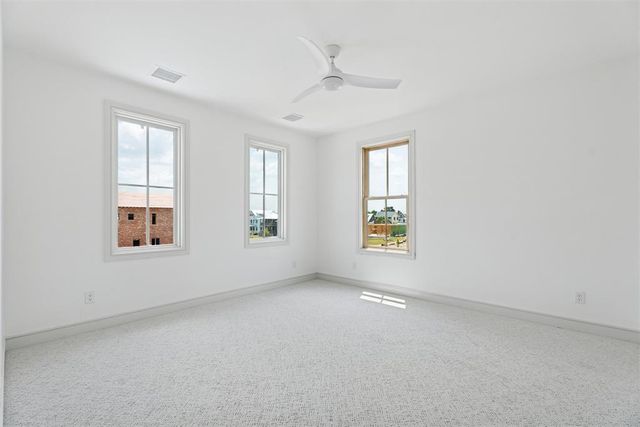 39 Lower Greenway, Carlton Landing, OK 74432