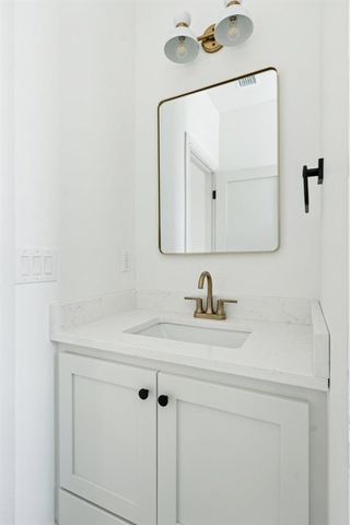 39 Lower Greenway, Carlton Landing, OK 74432