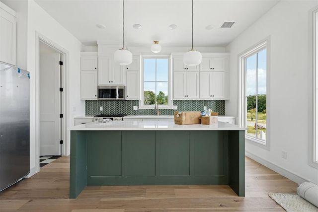 39 Lower Greenway, Carlton Landing, OK 74432