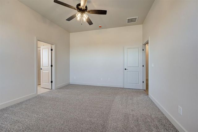 2086 Cash Court, Blanchard, OK 73010