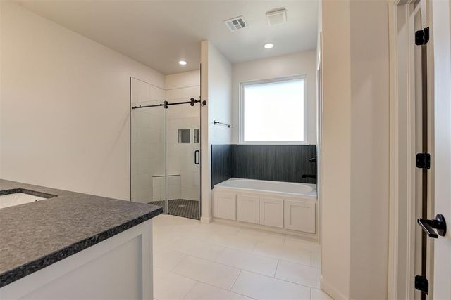 2086 Cash Court, Blanchard, OK 73010