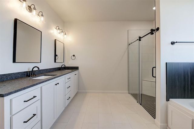 2086 Cash Court, Blanchard, OK 73010