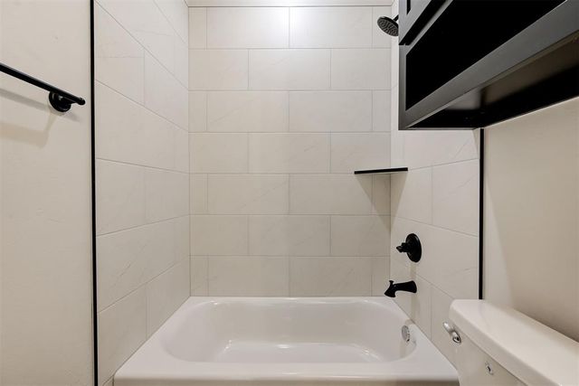 2086 Cash Court, Blanchard, OK 73010