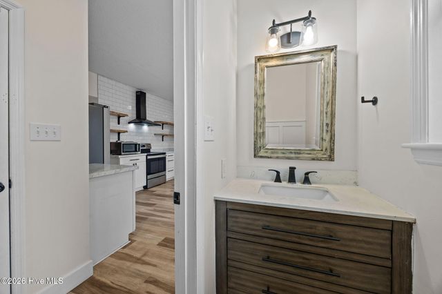 111 Dockside Drive, Jacksonville, NC 28546