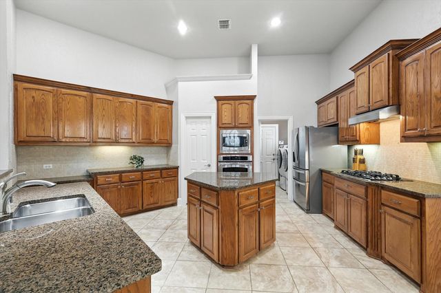 1620 Terrace Drive, Lantana, TX 76226