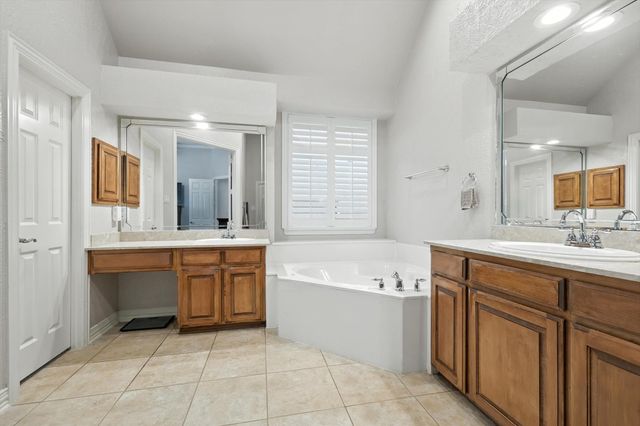 1620 Terrace Drive, Lantana, TX 76226