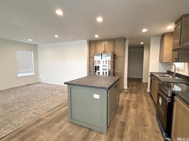 475 Camellia Way, Lovelock, NV 89419