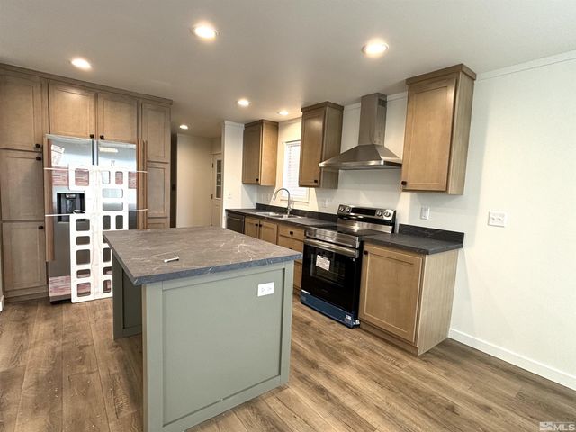 475 Camellia Way, Lovelock, NV 89419