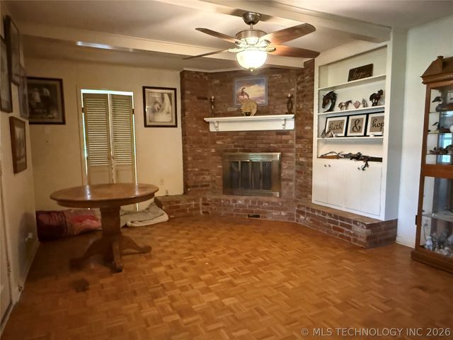 5925 E 50th Street, Tulsa, OK 74135