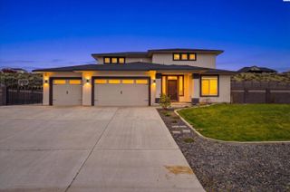 6729 Sandy Ridge Rd, Pasco, WA 99301