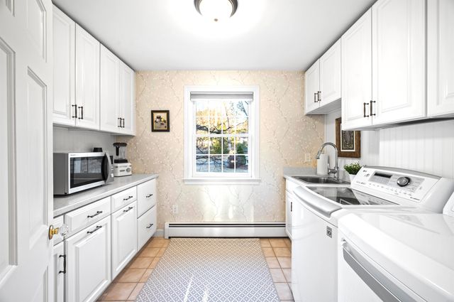 19 Old Milford Road, Amherst, NH 03031