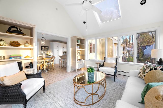 19 Old Milford Road, Amherst, NH 03031