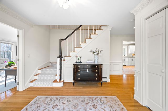 19 Old Milford Road, Amherst, NH 03031