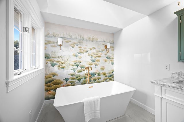 19 Old Milford Road, Amherst, NH 03031