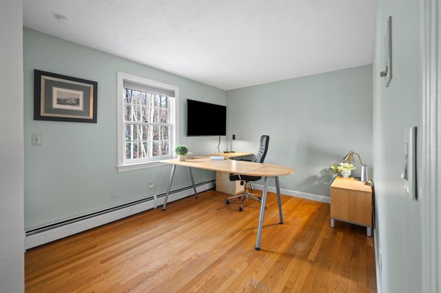 19 Old Milford Road, Amherst, NH 03031