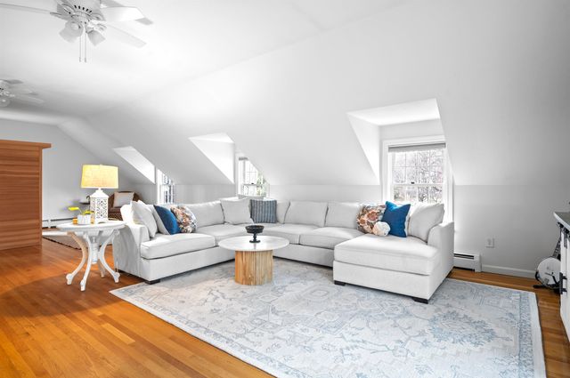 19 Old Milford Road, Amherst, NH 03031