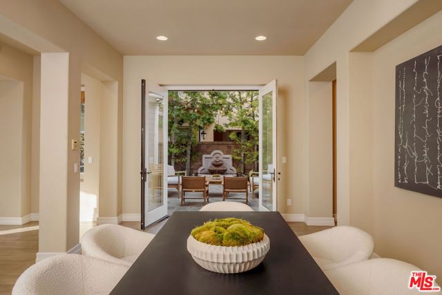 7583 Shore Cliff Drive, Los Angeles, CA 90045