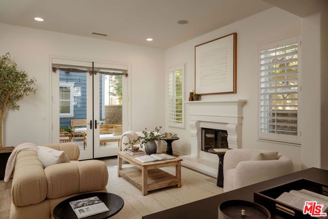 7583 Shore Cliff Drive, Los Angeles, CA 90045