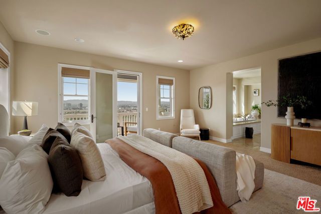 7583 Shore Cliff Drive, Los Angeles, CA 90045