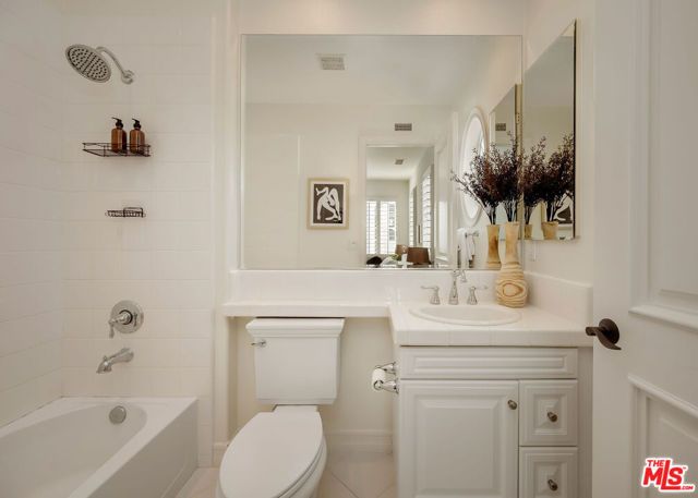 7583 Shore Cliff Drive, Los Angeles, CA 90045