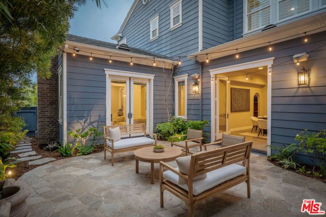 7583 Shore Cliff Drive, Los Angeles, CA 90045