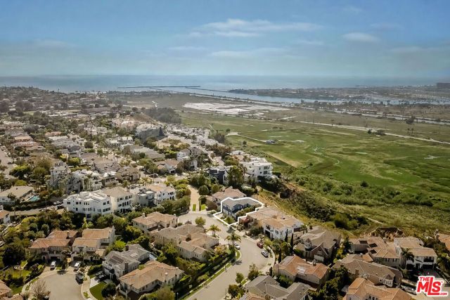 7583 Shore Cliff Drive, Los Angeles, CA 90045