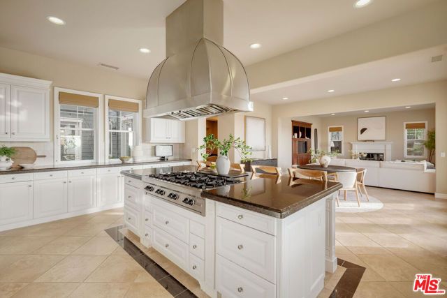 7583 Shore Cliff Drive, Los Angeles, CA 90045