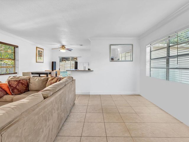 700 SW 5th Court, Hallandale Beach, FL 33009