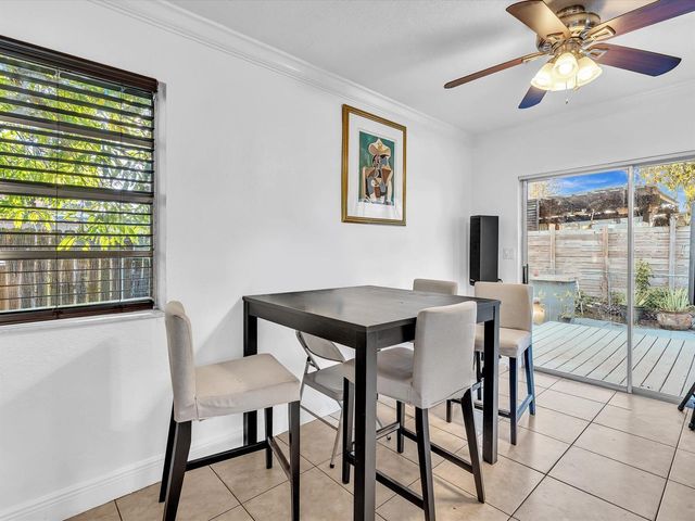 700 SW 5th Court, Hallandale Beach, FL 33009