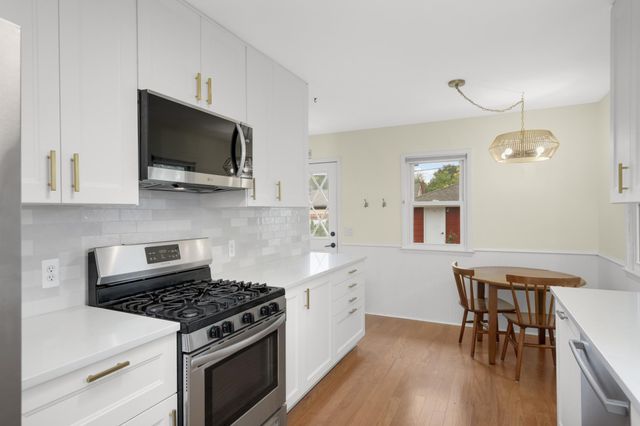 3740 Perry Avenue N, Robbinsdale, MN 55422