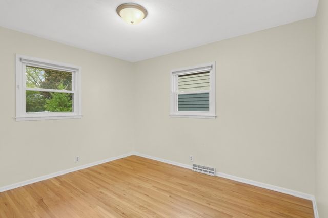 3740 Perry Avenue N, Robbinsdale, MN 55422