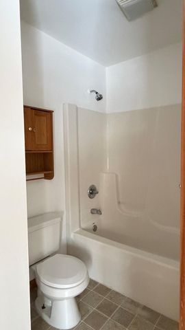 6362 Monument Avenue, Portage, IN 46368