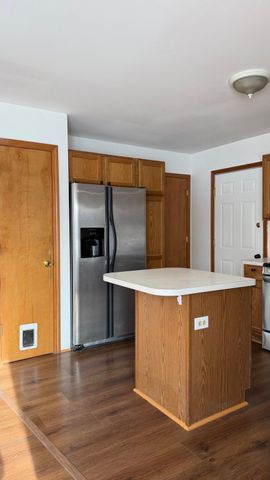 6362 Monument Avenue, Portage, IN 46368