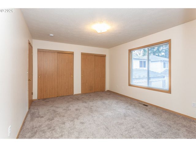 2431 Se 141ST Ave, Portland, OR 97233