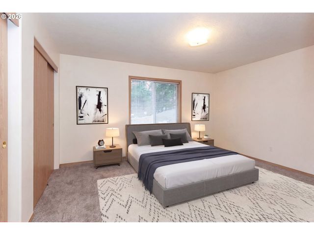 2431 Se 141ST Ave, Portland, OR 97233