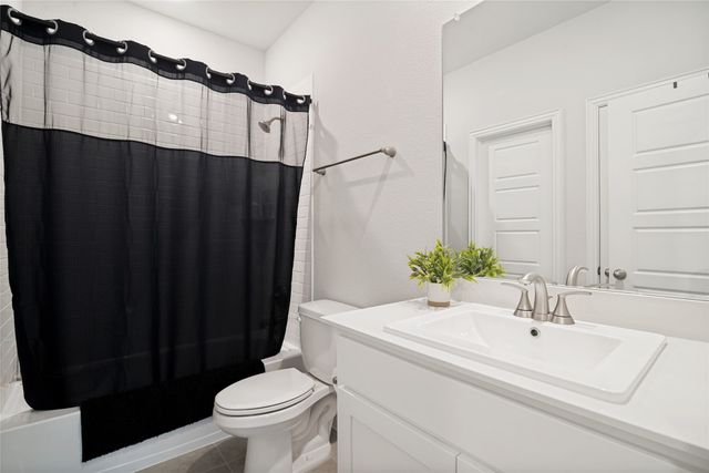 7208 Manhattan Drive, Rowlett, TX 75088