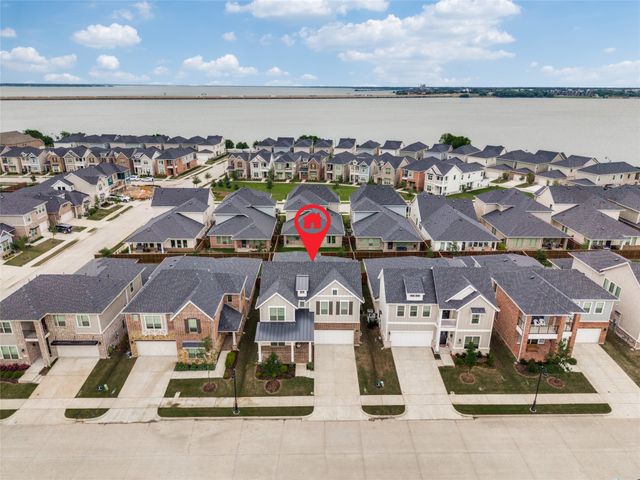 7208 Manhattan Drive, Rowlett, TX 75088