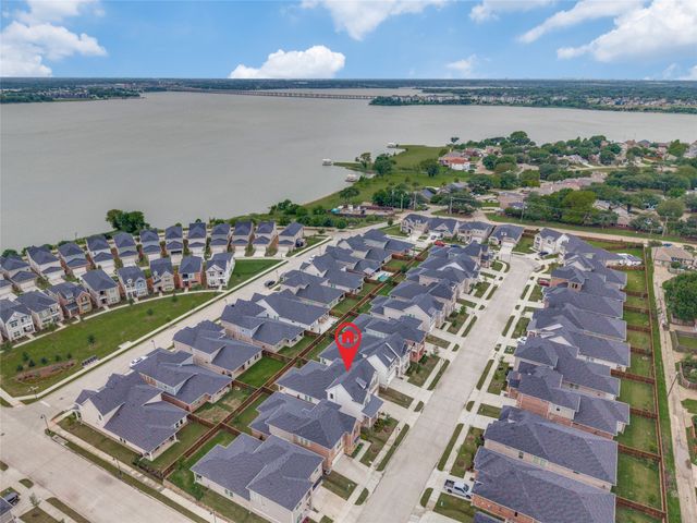 7208 Manhattan Drive, Rowlett, TX 75088