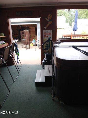 5203 Planet Avenue, Toledo, OH 43623