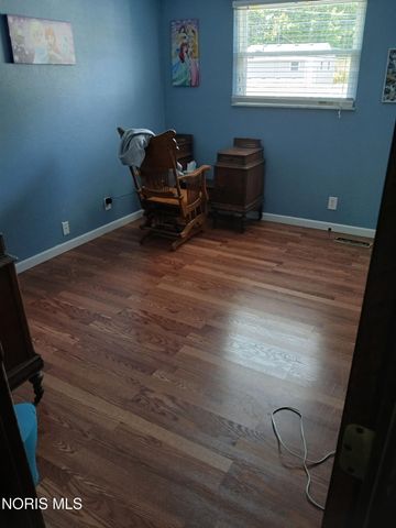5203 Planet Avenue, Toledo, OH 43623