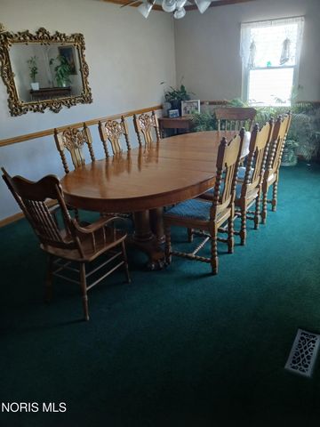 5203 Planet Avenue, Toledo, OH 43623